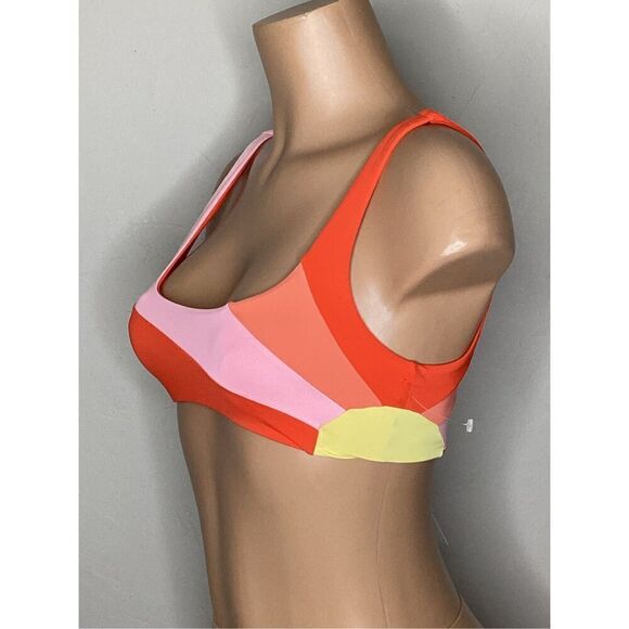 New. L*SPACE sunburst bikini top. XS. Retails $114 - Picture 8 of 11